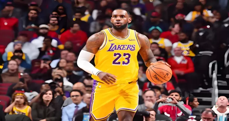 jrs雨燕篮球直播_jrs雨燕篮球体育直播免费高清无插件_jrs雨燕篮球免费体育直播在线观看-24直播